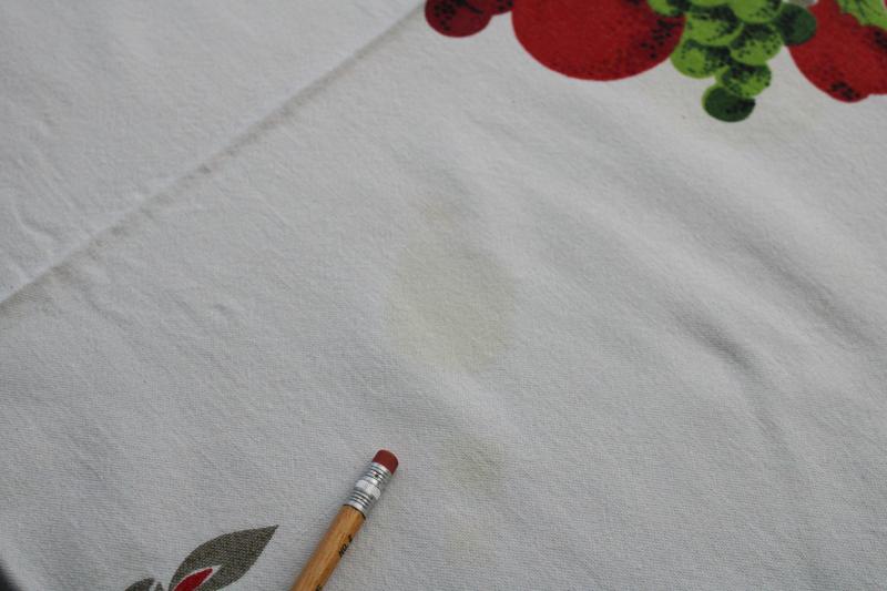 photo of mid-century vintage Christmas print cotton tablecloth, retro holiday decor #7