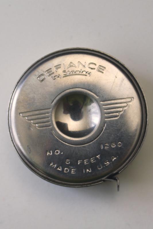 photo of mid-century vintage Stanley tool Defiance automatic locking tape measure 6 ft #1