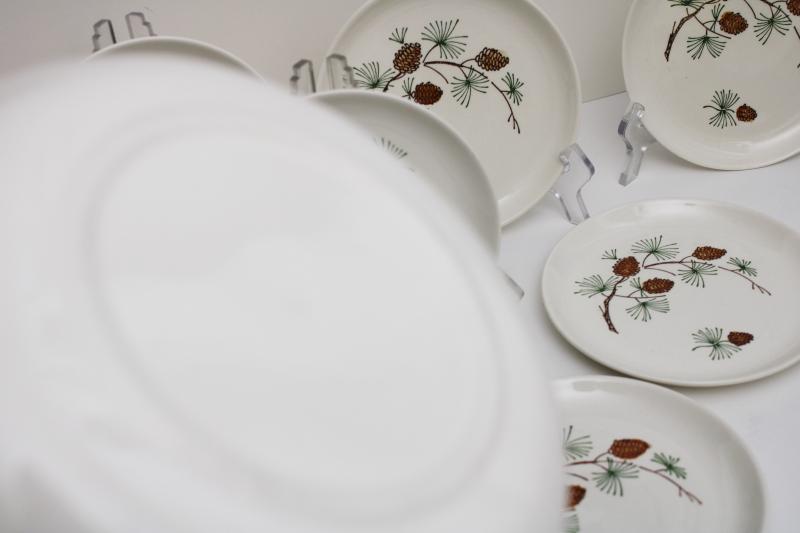 photo of mid-century vintage Stetson pottery pine cone plates set of 8, rustic cabin holiday dinnerware #4
