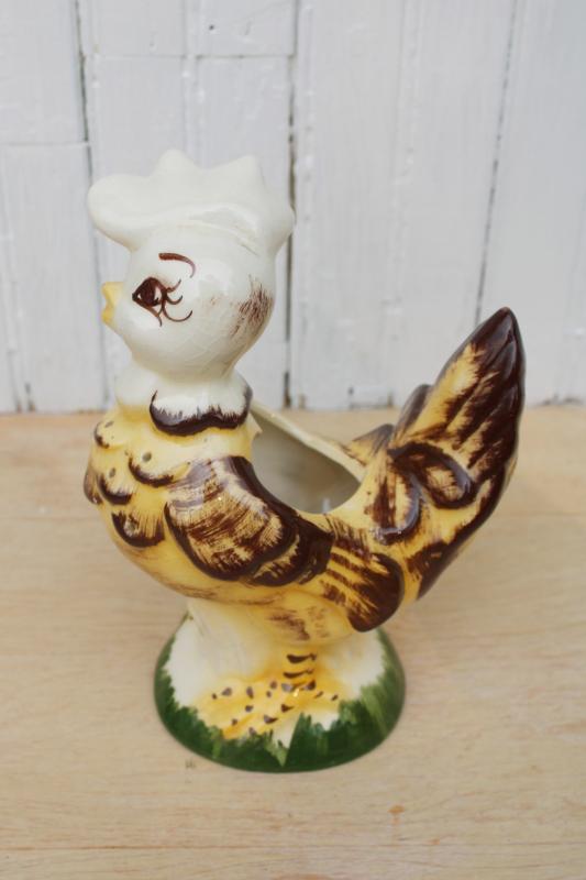 photo of mid-century vintage USA (California?) pottery planter, little rooster with big eyelashes #4