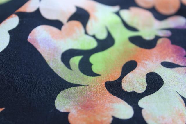 photo of mid-century vintage cotton fabric, colors w/ black scratch art style print #3