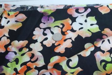 catalog photo of mid-century vintage cotton fabric, colors w/ black scratch art style print