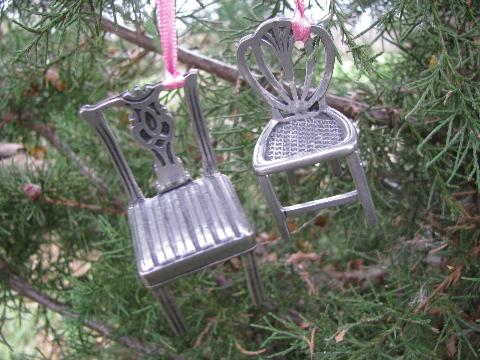 photo of miniature Williamsburg reproduction chairs, Kirk Stieff pewter ornaments #3