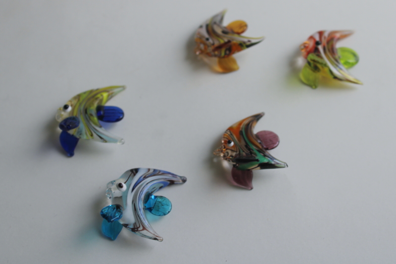 photo of miniature art glass angel fish, handmade lampwork glass colorful tiny fish figurines  #2