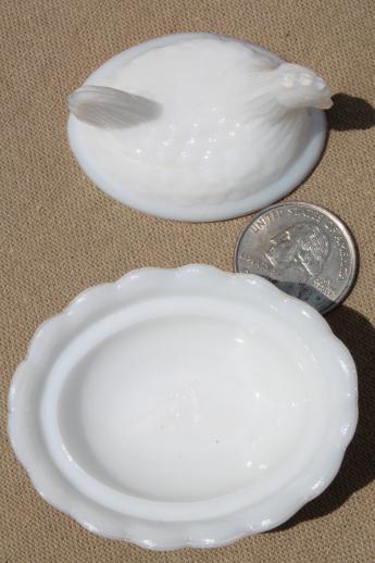 photo of miniature milk glass hen on nest, vintage Westmoreland glass covered dish #6