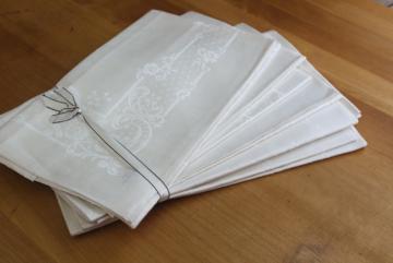 catalog photo of mint condition vintage Irish linen damask, large dinner napkins set of 8