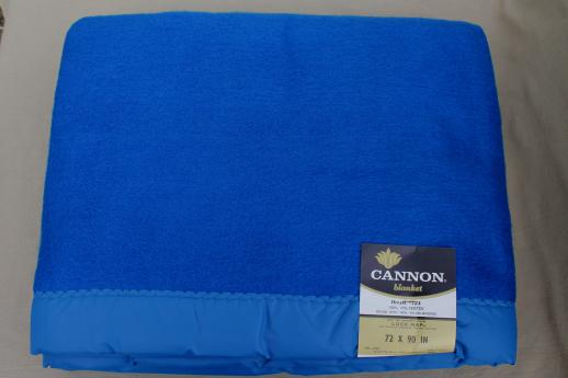 photo of mint condition vintage blanket, Cannon / Drexel bed blanket w/ original label #2