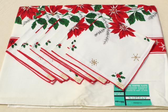 photo of mint condition vintage holiday tablecloth & napkins, Christmas red & green poinsettias #1