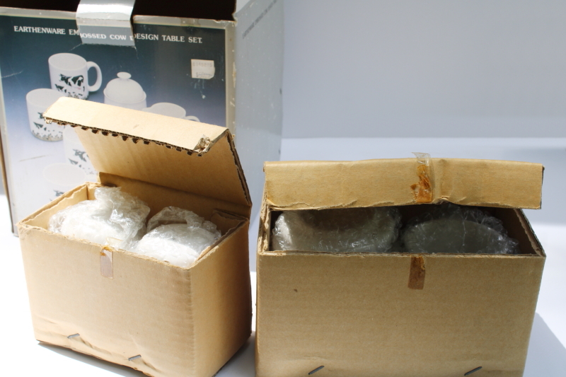 photo of mint in box 80s 90s vintage Taiwan ceramic holstein cow mugs, cream & sugar, S&P set #3