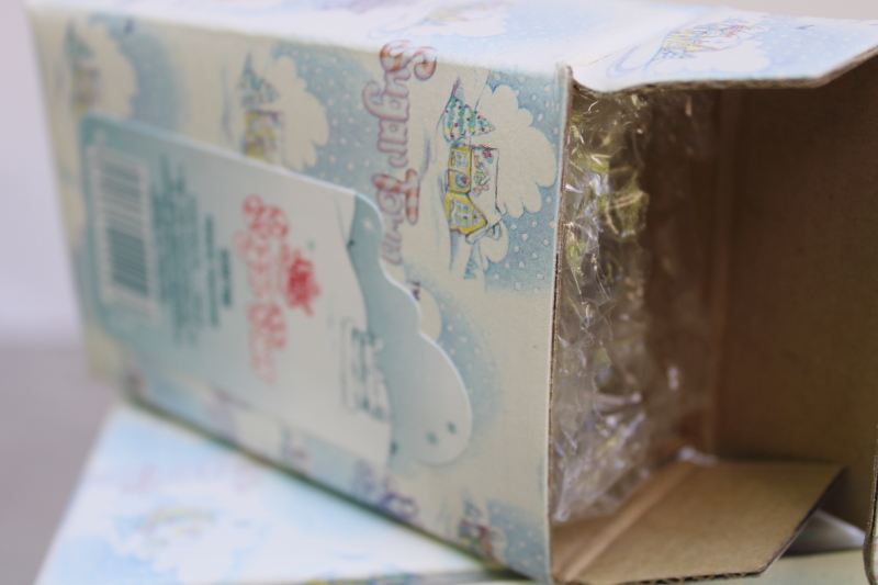 photo of mint in box vintage Precious Moments Christmas Sugar Town set, lighted Sam's House w/ figurines & accessories  #3
