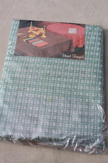 photo of mint in package Old Chicago Weavers mountain weave homespun type tablecloth #1