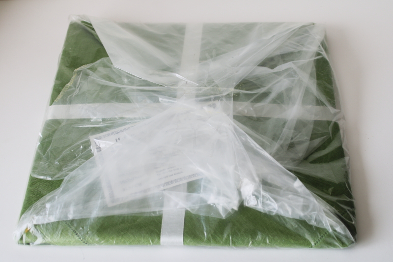 photo of mint in package vintage Marshall Fields pure linen tablecloth & napkins set, moss green table linens  #6