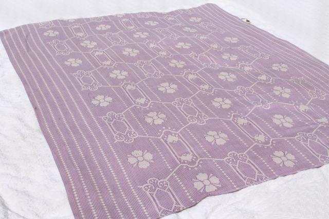 photo of mint vintage lavender floral bedspread, summer weight cotton coverlet #8