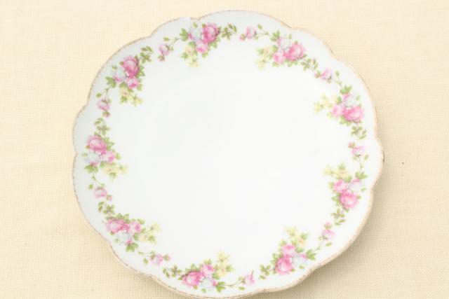 photo of mismatched antique vintage china plates w/ different patterns, pink roses florals #4