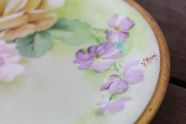 photo of mismatched old roses painted cake plates & serving trays, vintage tea table china #3