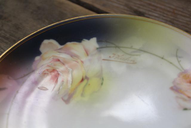 photo of mismatched old roses painted cake plates & serving trays, vintage tea table china #4