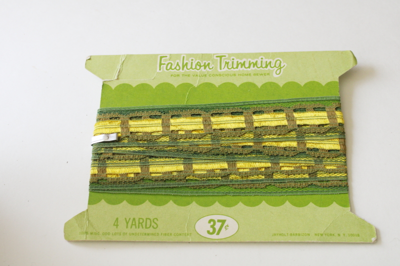 photo of mod vintage Barbizon lingerie lace edging, 60s 70s fashion trim for home sewing, avocado green w/ yellow  #1