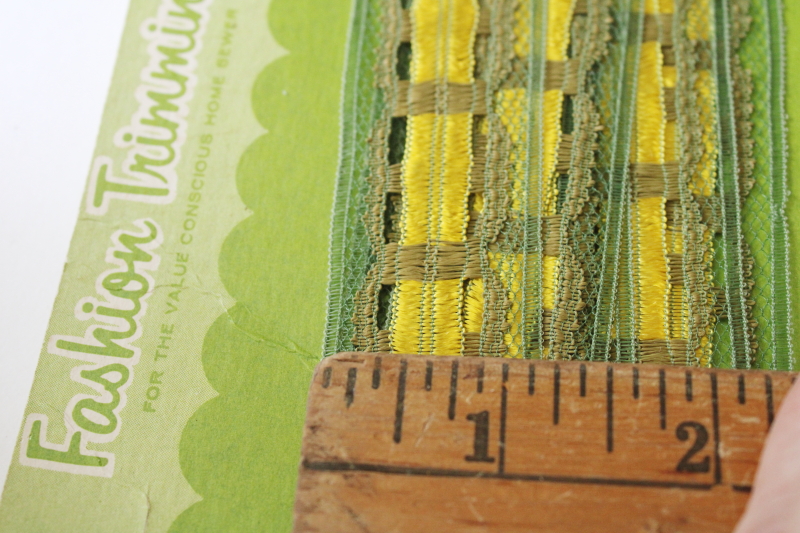photo of mod vintage Barbizon lingerie lace edging, 60s 70s fashion trim for home sewing, avocado green w/ yellow #5