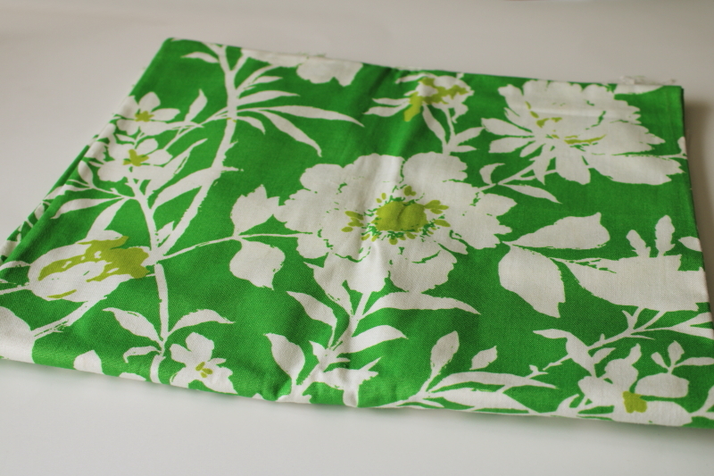 photo of mod vintage Zepel Bloom Craft floral print cotton decorator fabric, flowers on green #1