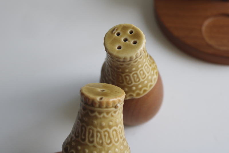 photo of mod vintage ceramic condiment set w/ teak wood tray, pot w/ spoon S&P shakers  #5