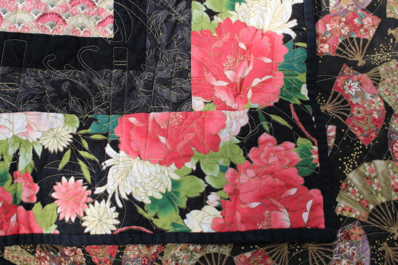 photo of modern art mini quilt wall hanging, Japanese prints w/ black, geisha print w/ bamboo pattern quilting  #8