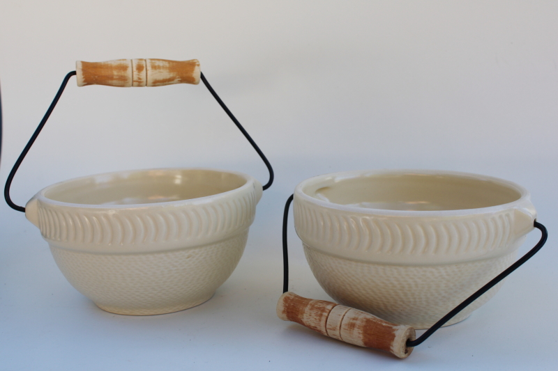 photo of modern farmhouse ceramic bowls w/ wire handles, 1990s vintage primitive stoneware style #1