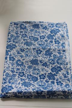 catalog photo of morning glories blue & white floral cotton fabric, vintage Cranston print quilting weight