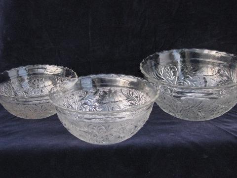 photo of nest of bowls, Indiana sandwich daisy pattern, vintage Tiara glass #4