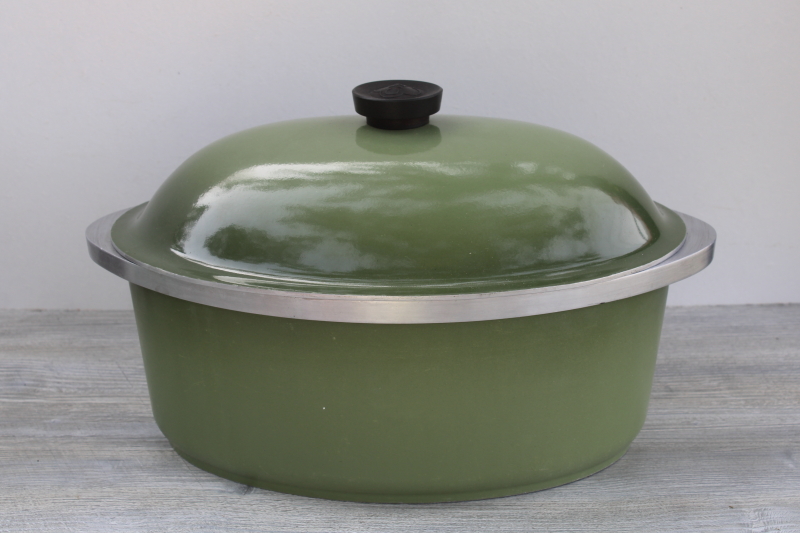 photo of never used vintage Club aluminum avocado green oval dutch oven roaster large pan w/ lid #1