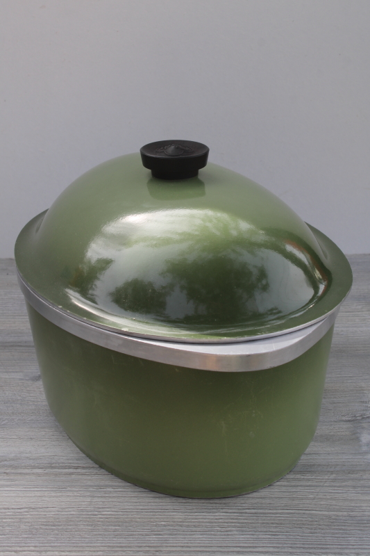photo of never used vintage Club aluminum avocado green oval dutch oven roaster large pan w/ lid #6