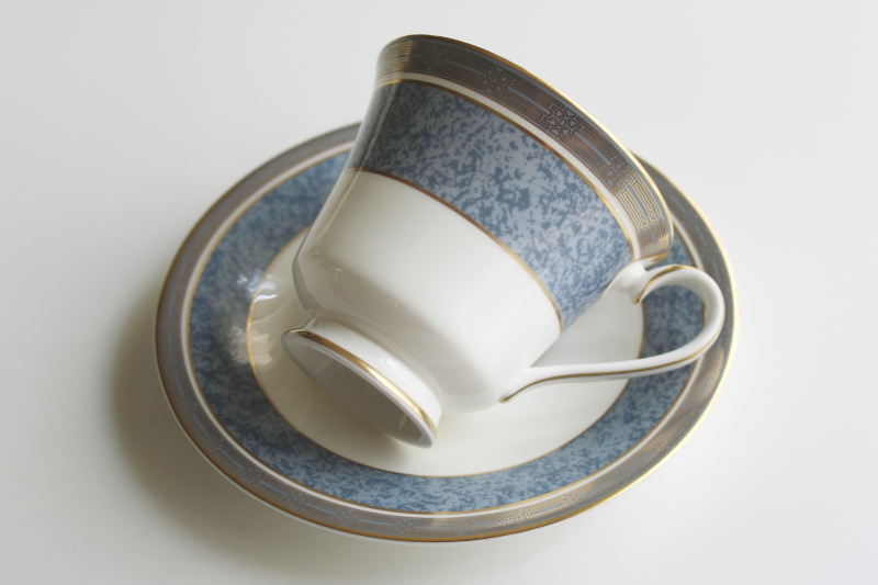 photo of never used vintage Royal Doulton china tea cup & saucer set, St Pauls pattern  #1