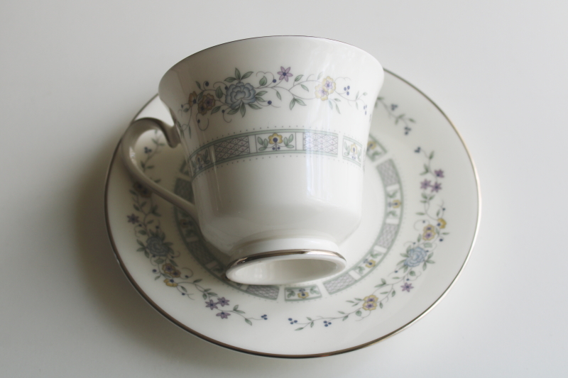 photo of never used vintage Royal Doulton china tea cup & saucer set, Tara pattern  #5