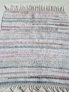 catalog photo of never used vintage cotton rag rug, primitive farmhouse rag rug 