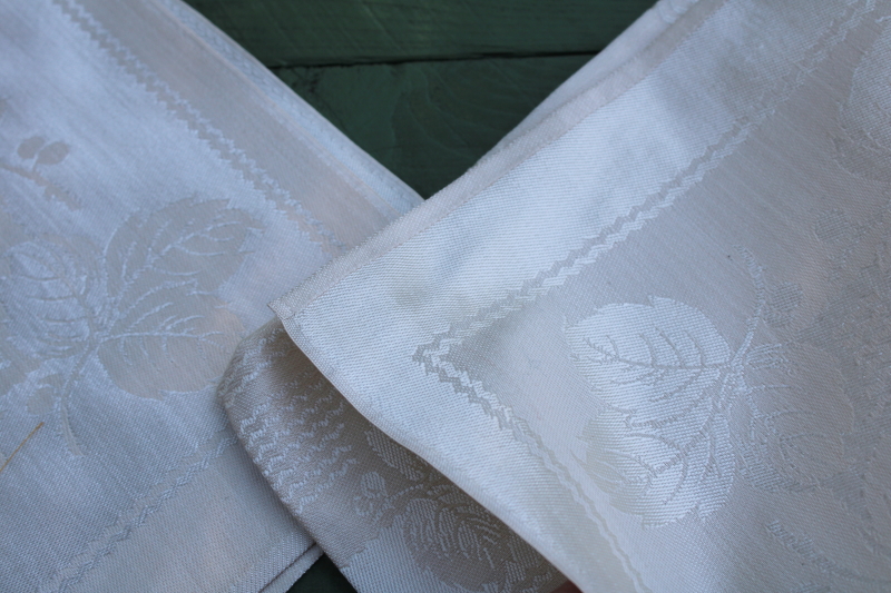 photo of never used vintage cotton rayon damask napkins, bramble leaf pattern ivory damask table linens set  #2