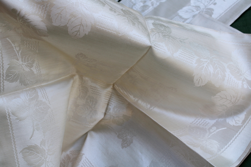 photo of never used vintage cotton rayon damask napkins, bramble leaf pattern ivory damask table linens set  #5