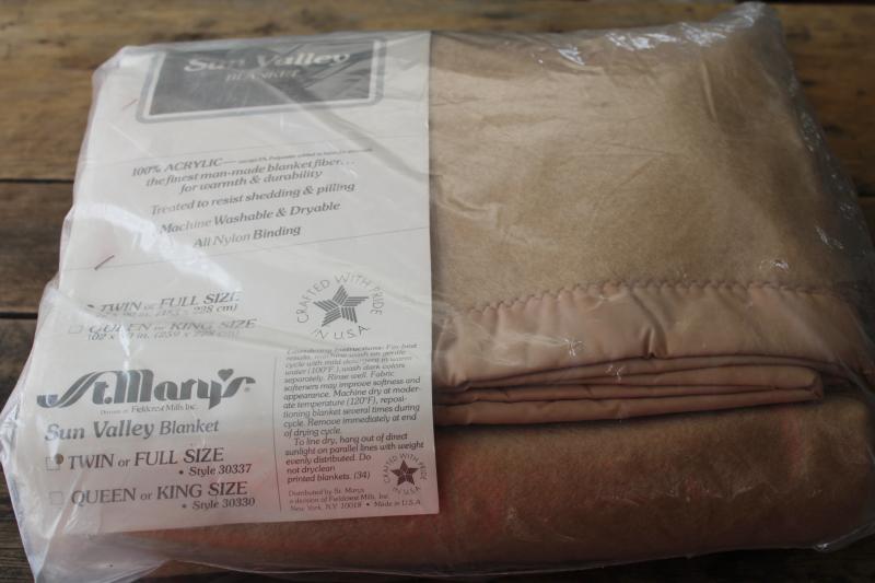 photo of new in package vintage Fieldcrest acrylic blanket, full bed size latte tan buff solid color #1
