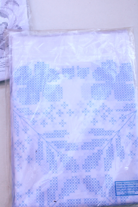 photo of new in pkgs quilt blocks stamped to embroider w/ cross stitch embroidery #3