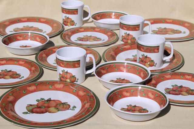 photo of new melmac dinnerware w/ fall pumpkins, unbreakable melamine plastic holiday dishes set #1