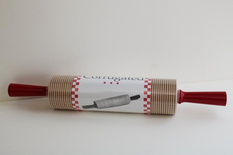 photo of new old stock Bethany House rolling pin, corrugated maple hard wood w/ red handles #1