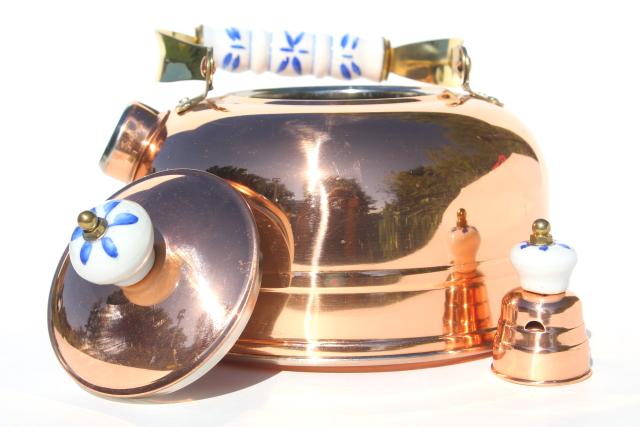 photo of new old stock vintage copper tea kettle, shiny copper teapot w/ blue & white china handle #6