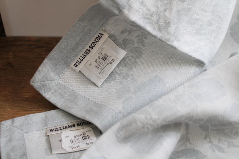 photo of new w/ tags Williams Sonoma cotton / linen jacquard napkins, bloom pattern in blue #2