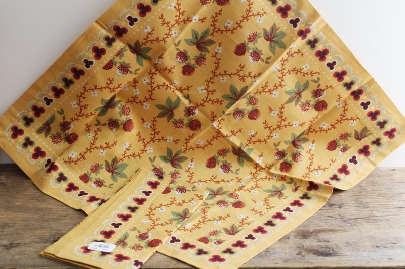 photo of new w/ tags Williams Sonoma cotton napkins, berry meadow print berries on mustard gold #1