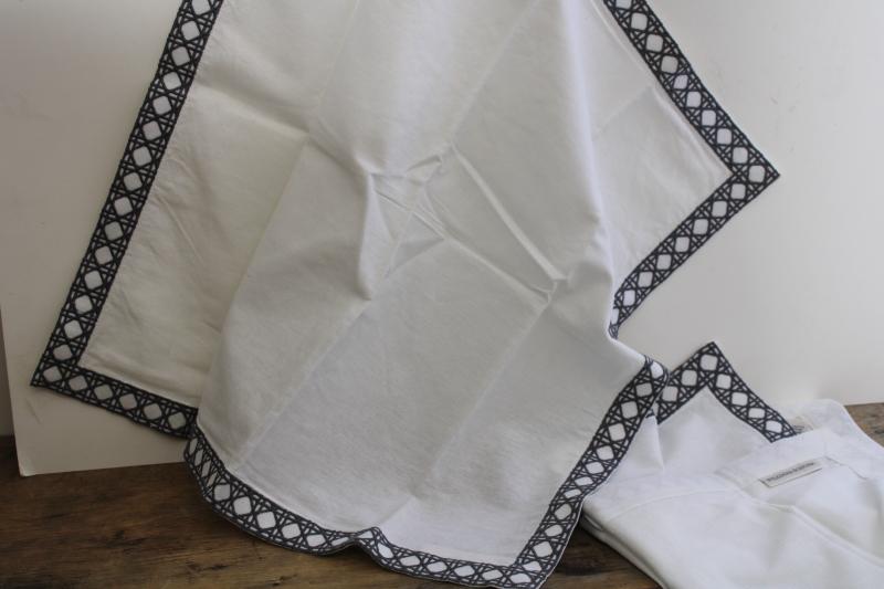 photo of new w/ tags Williams Sonoma cotton napkins, cane pattern embroidery grey on white #1