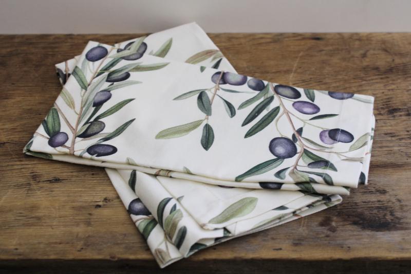 photo of new w/ tags Williams Sonoma cotton napkins, olives print Italian / French country style #3