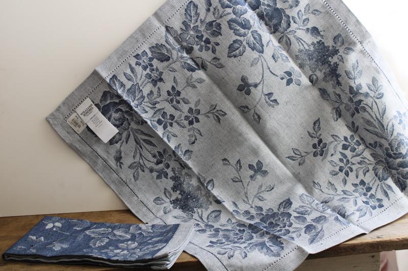 photo of new w/ tags Williams Sonoma woven jacquard napkins, indigo and light blue #1