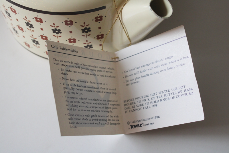 photo of new w/ tag 80s vintage tea kettle, prairie cottage sprig floral print enamel w/ wood handle  #6