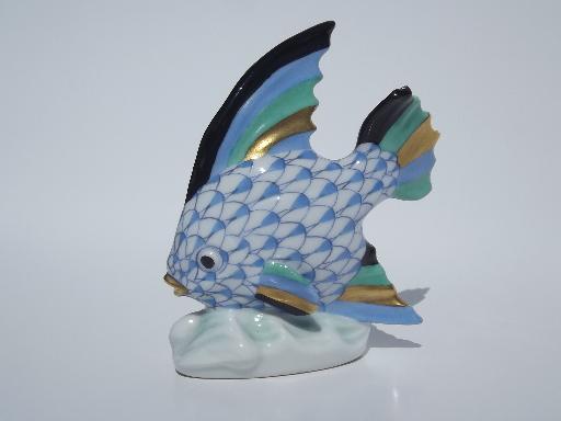 photo of numbered signed Herend Hungary vintage fishnet painted porcelain fish #2