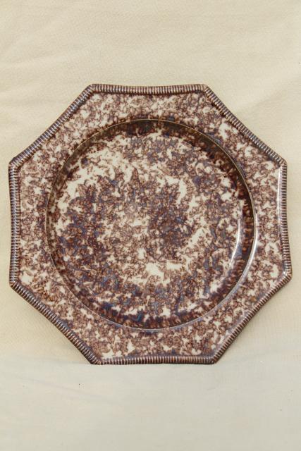 photo of octagonal spongeware plate, Metropolitan Museum of Art reproduction antique Whieldon tortoiseshell #1