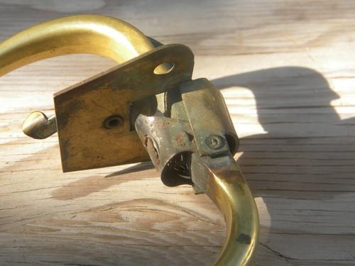 photo of old 1930s deco vintage solid brass screen or porch door latch handle #4