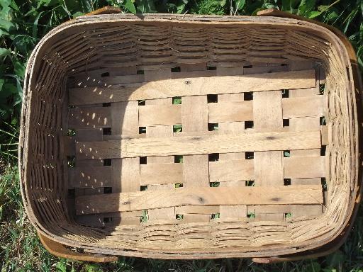 photo of old 1950s vintage wood splint picnic basket hamper w/ wooden handles #4
